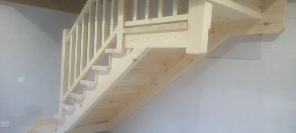 Carpintería Lodisma, escalera de madera